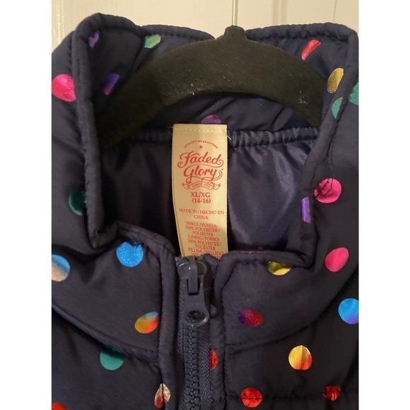 𝅺FADED glory puffer vest - Picture 2 of 3